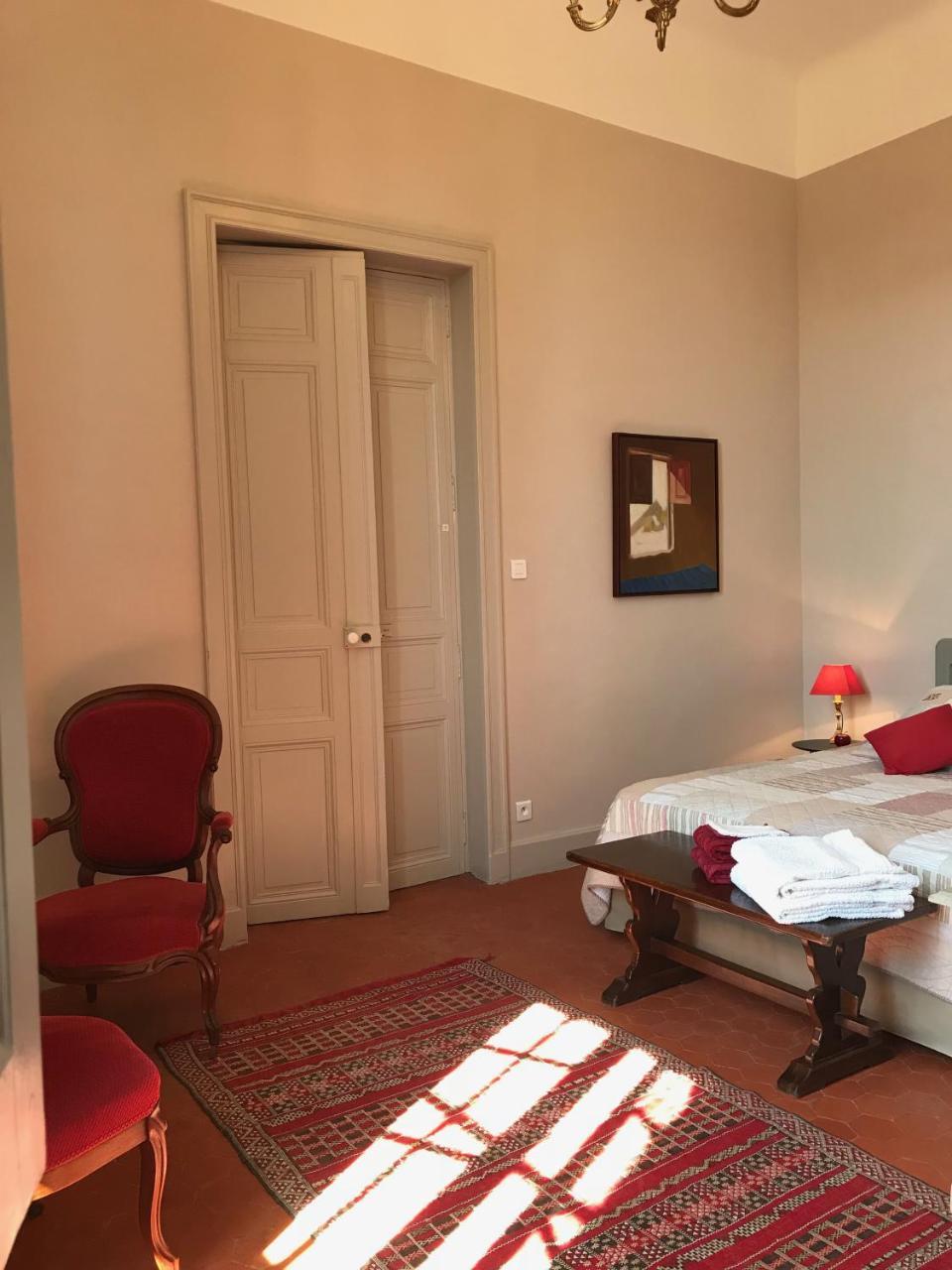 Bed and Breakfast Couleurs De Camargue Beauvoisin  Exterior foto