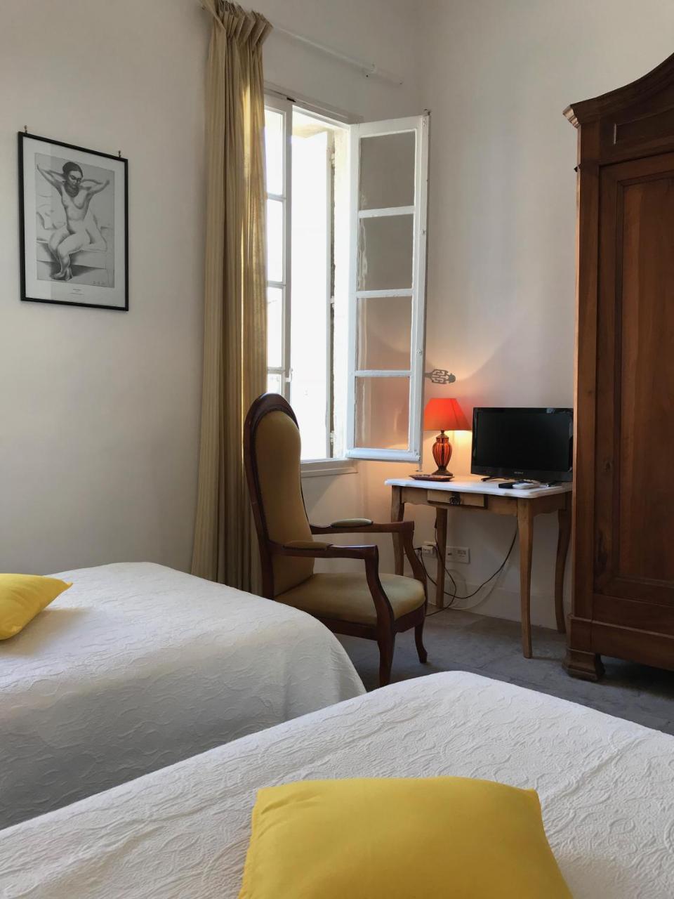 Bed and Breakfast Couleurs De Camargue Beauvoisin  Exterior foto